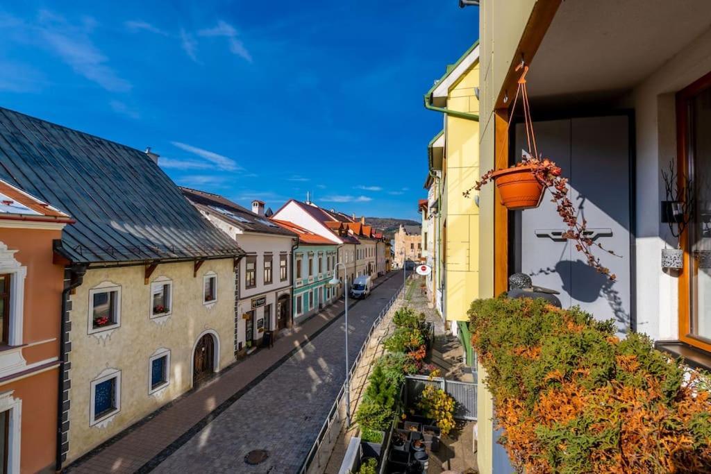 Apartman Strieborna V Centre Mesta Banska Bystrica Luaran gambar