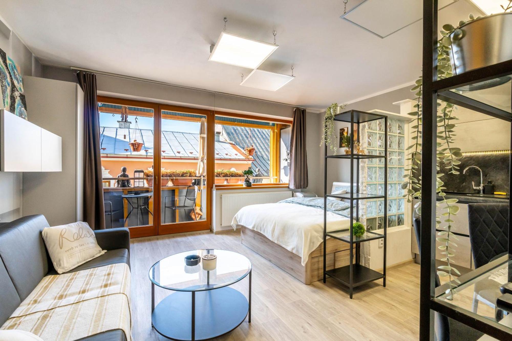 Apartman Strieborna V Centre Mesta Banska Bystrica Luaran gambar